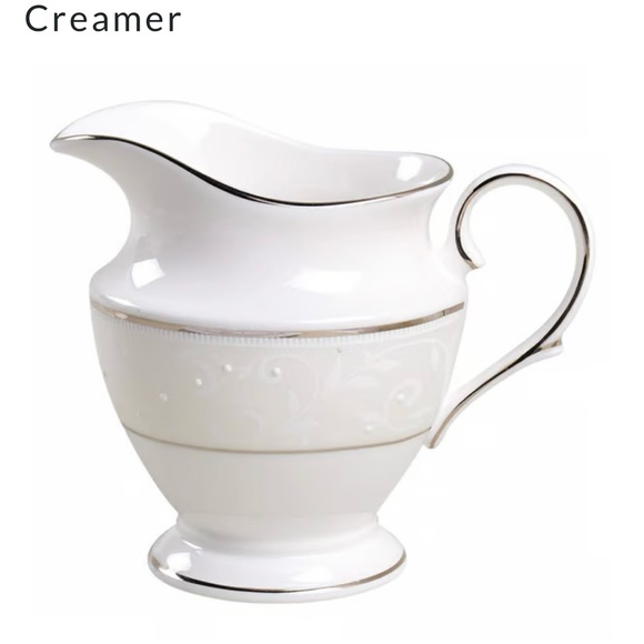 LENOX Opal  Innocence  Fine Bone China Creamer NEW - Picture 1 of 3